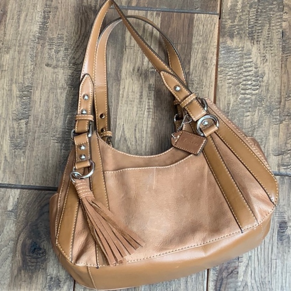 St John Bay Genuine Leather Bag.